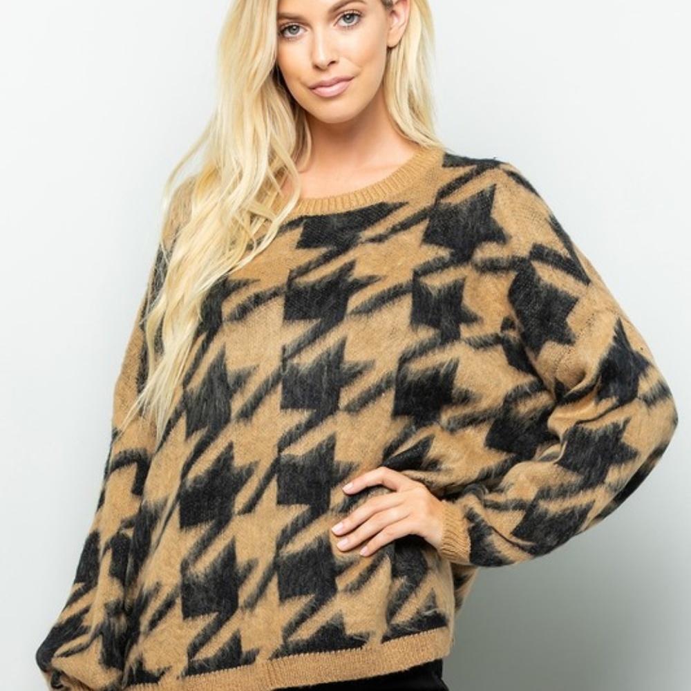 Houndstooth Soft Knit Round Neck Sweater Black/Tan - Picture 3 of 7